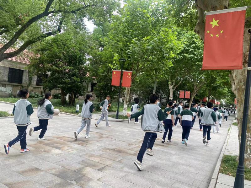 应急逃生照片1.jpg